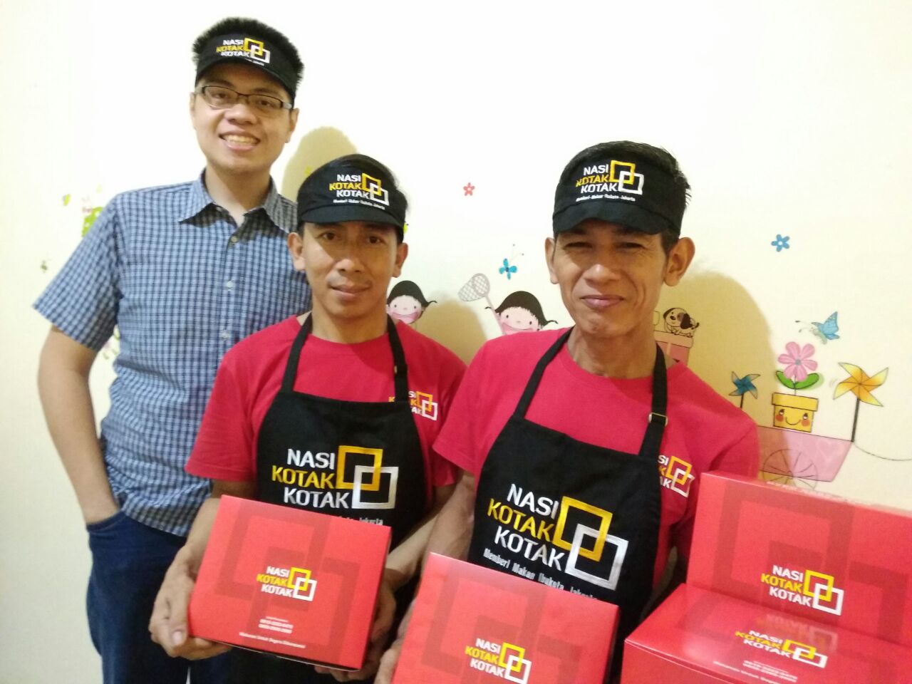 Entreprenuer Muda Sukses Ini Hadirkan Nasi Kotak Kotak Berkualitas