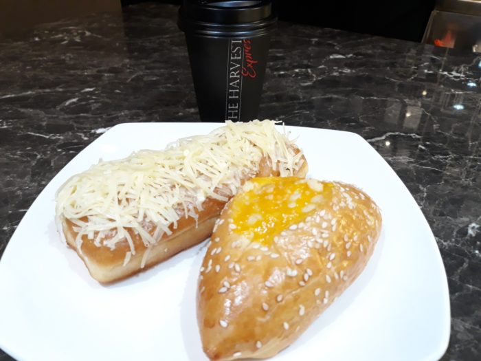 Buka Store Ke-6, The Harvest Express Tawarkan Roti dan Kopi “Grab To Go”