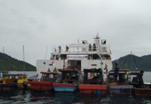 Semarakkan Dirgahayu Ke-75 RI, KN Pulau Dana Bakamla RI Tumpengan di Tapal Batas