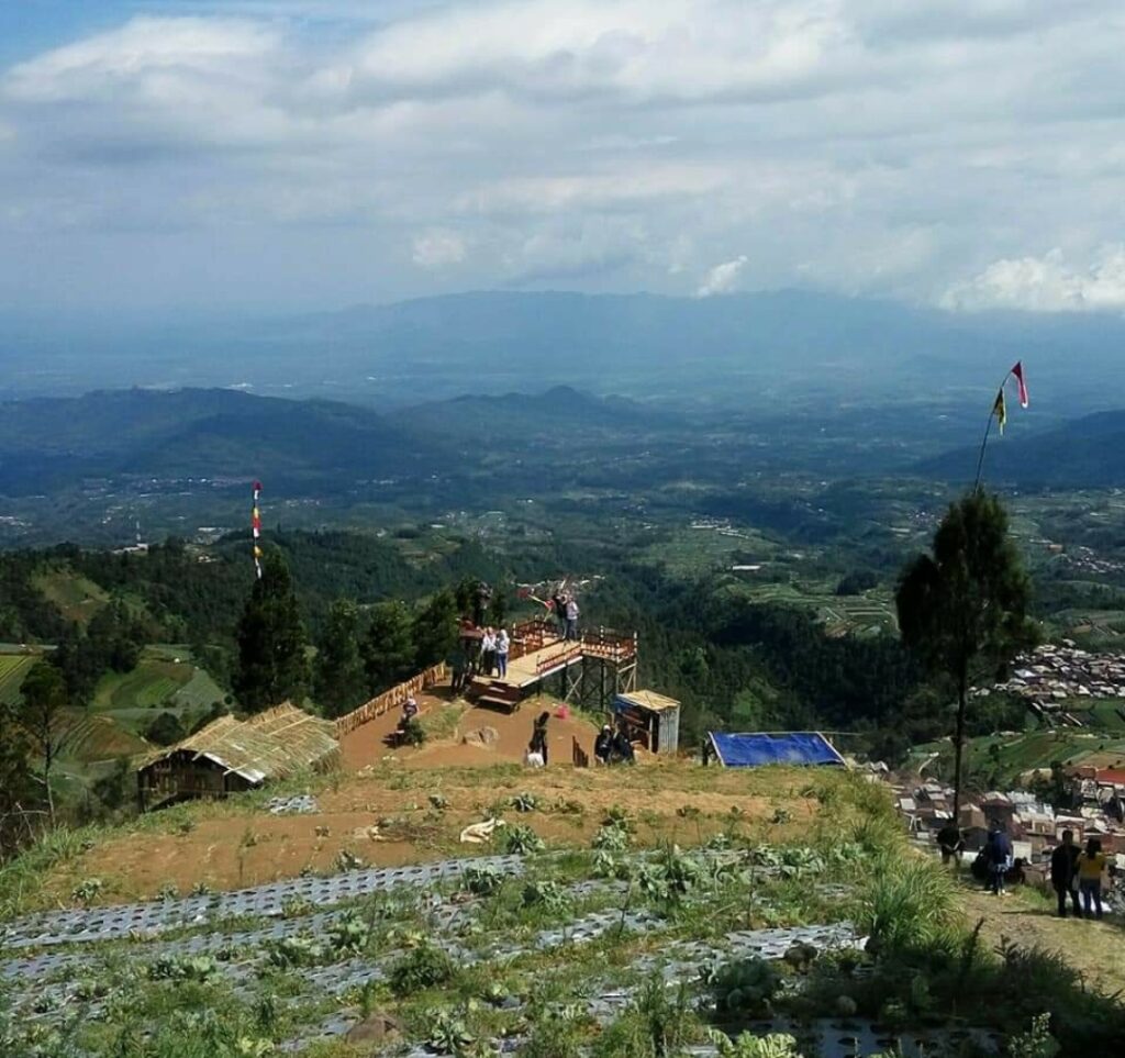 Indahnya Nepal van Java di Dusun Butuh