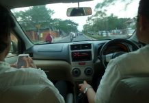 Ingin Road Trip Menyenangkan? Yuk’ Siapkan Benda-benda Ini!