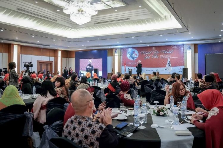 Menparekraf Ajak Perempuan Indonesia Mandiri Majukan Sektor Parekraf