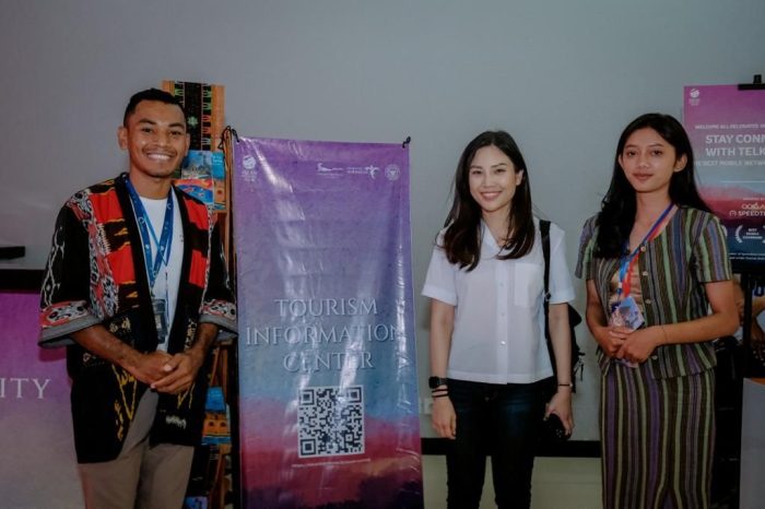 Jelang KTT ASEAN, Wamenparekraf Kunjungi Tourist Information Center Bandara Komodo Labuan Bajo