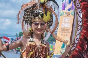 Cerita Fesyen Desainer yang Wujudkan Mimpi Melalui "Papua Street Carnival 2023"