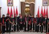 Hadiri Festival Reog, Menparekraf Kenakan Pakaian Khas Warok Ponorogo