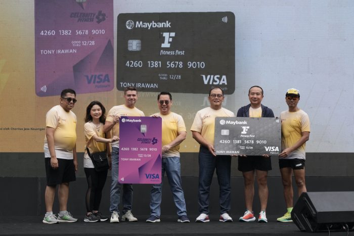 Dukung Gaya Hidup Sehat, Maybank Indonesia Luncurkan Kartu Kredit Celebrity Fitness dan Fitness First