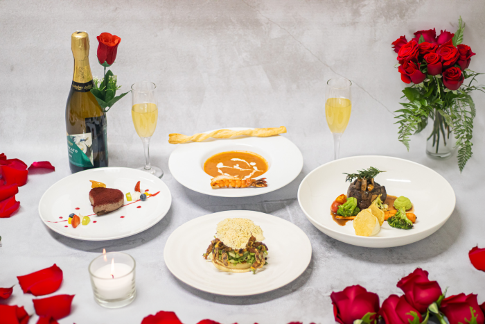HARRIS Hotel & Conventions Kelapa Gading Hidangkan Menu Otentik Khas Tiongkok