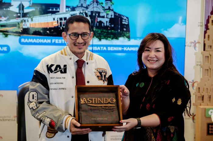 Kemenparekraf Kolaborasi dengan KAI dan ASTINDO Hadirkan "Bundling Paket Wisata Kereta Api"