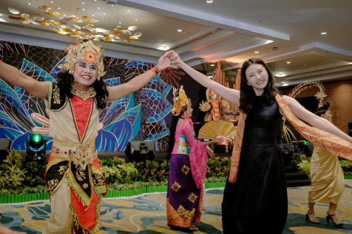 Nuansa Budaya Bali Meriahkan Gala Dinner 2nd Tourism Regional Conference on the Empowerment of Women in Tourism in Asia and the Pacific