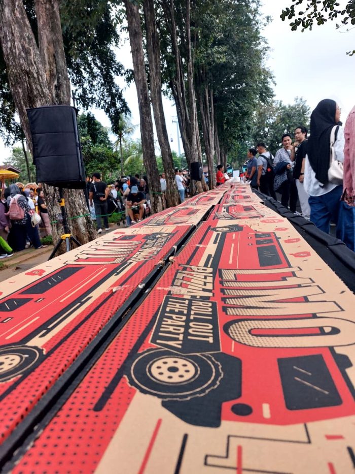Pizza Hut Indonesia dan TMII Gelar Buka Puasa Bersama dengan Menghadirkan LIMO Pizza 100 Meter