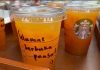 Inisiatif Jumat Berkah dari Starbucks Bagikan Takjil Gratis di Bulan Penuh Kebaikan