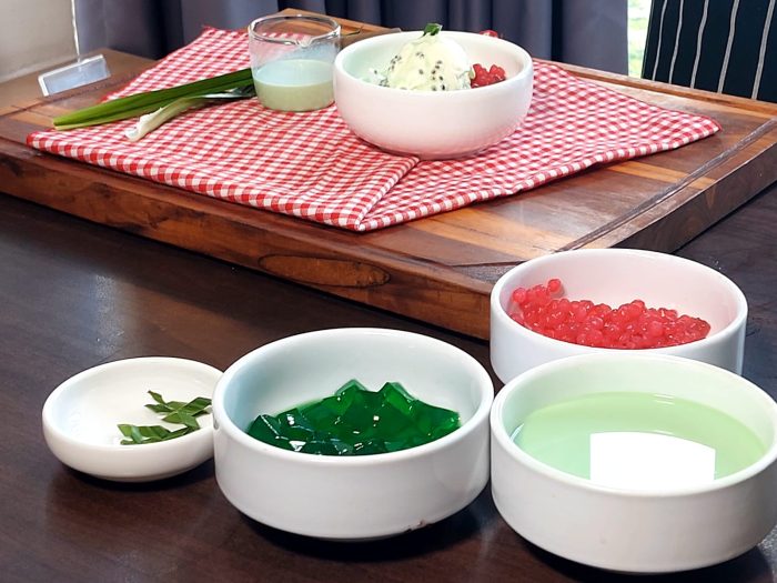 Wanitaindonesia.co Hadirkan Dessert Ramadan "Buko Pandan ala Harper Cawang"