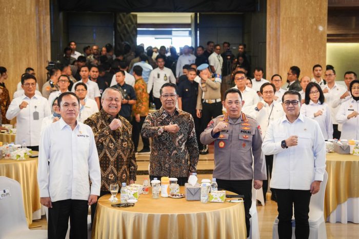 Kemenekraf dan Kemenkum Teken MoU untuk Penguatan Hukum dan Ekonomi Kreatif
