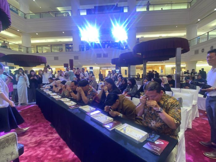 Frank & co. Rayakan 29 Tahun Perjalanan Lewat Exhibition “29 Years of Natural Brilliance” di La Moda, Plaza Indonesia