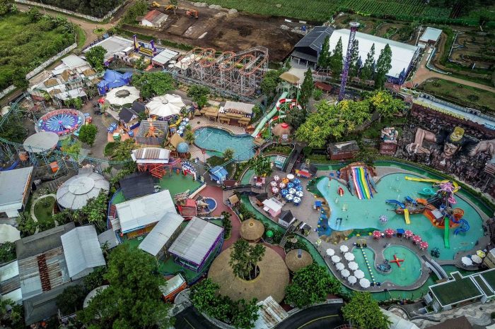 Menteri Pariwisata Ajak Masyarakat Utamakan Keselamatan saat Berwisata di Musim Libur Sekolah