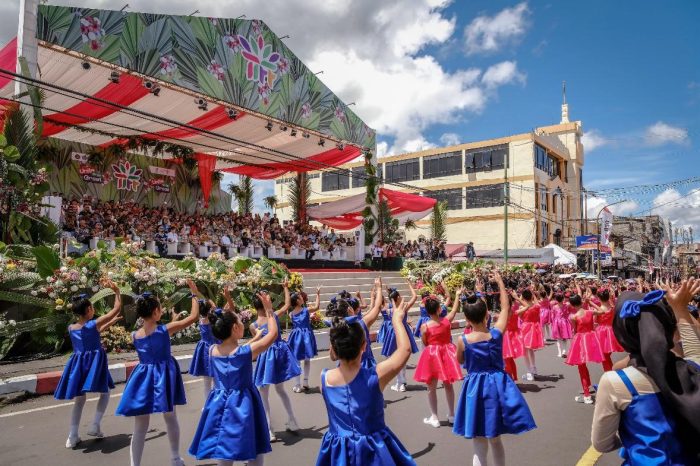 Menteri Pariwisata Apresiasi Keberlanjutan "Tomohon International Flower Festival"