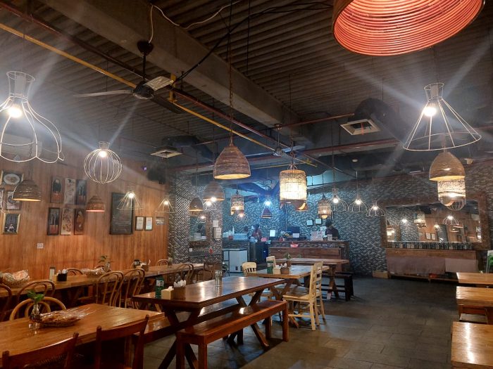 Menikmati Santap Siang di Warung Tekko Plaza Kalibata
