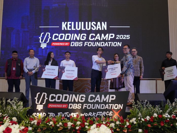 Coding Camp powered by DBS Foundation Dukung Talenta Muda Indonesia Berkarya untuk Dorong Inklusivitas