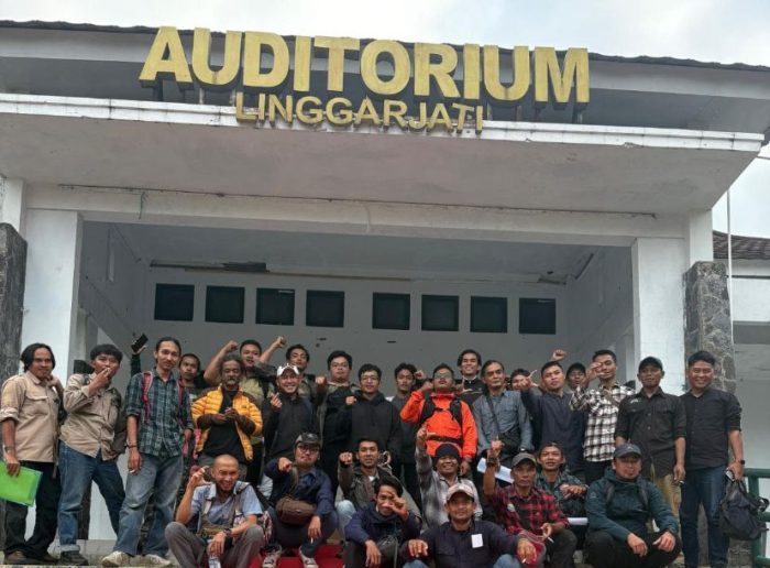Kolaborasi Pemangku Kepentingan Gelar Upskilling Pelatihan Berbasis Kompetensi dan Sertifikasi Kompetensi Kerja Pemandu Wisata Gunung Ciremai