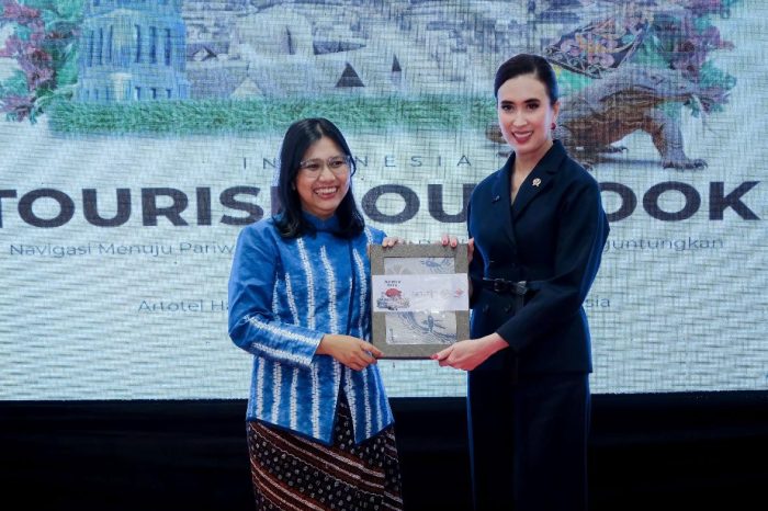 Menteri Pariwisata Ungkap Tiga Tren Global Pembentuk Masa Depan Pariwisata Indonesia