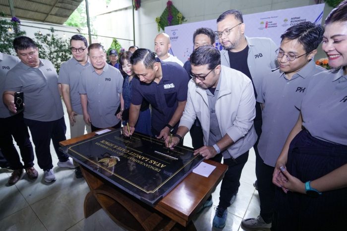 Menko IPK Apresiasi Kinerja Menteri Ekraf dalam Memajukan 17 Subsektor Ekonomi Kreatif