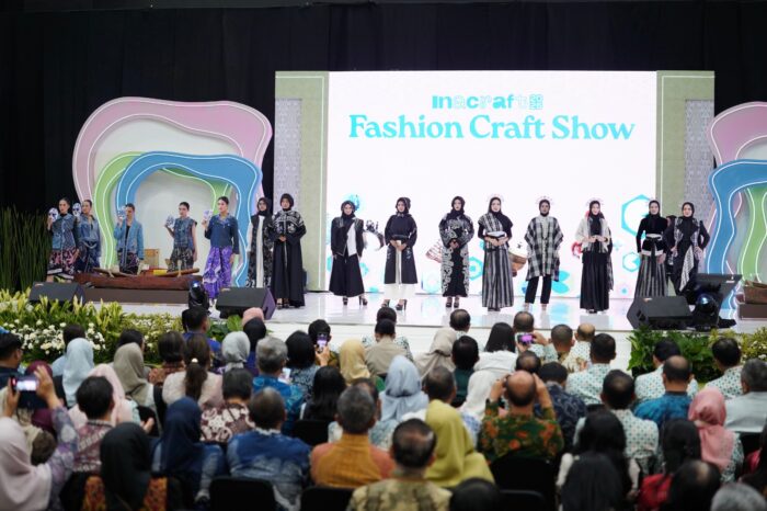 Menteri Ekraf Apresiasi Kontribusi Nyata Perempuan dalam Sektor Kriya Nasional di INACRAFT 2026