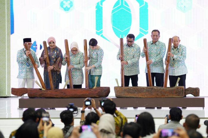 Menteri Ekraf Apresiasi Kontribusi Nyata Perempuan dalam Sektor Kriya Nasional di INACRAFT 2026