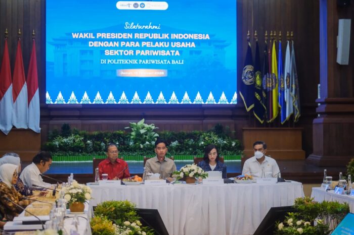 Wapres Serap Aspirasi Pelaku Usaha Pariwisata, Pastikan Negara Hadir untuk Solusi Bersama