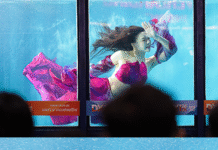 Penampilan Mermaid Jadi Primadona, Pengunjung Serbu Aktivitas di DXI 2026