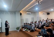 Perkuat Kesiapan Kerja Siswa di Era AI, DBS Foundation dan Dicoding Gelar Coding Camp Workshop di SMK Wikrama Bogor