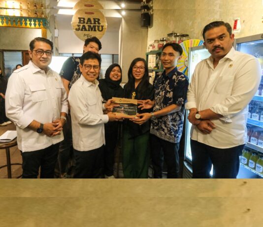 Pemerintah Perkuat Ekonomi Kreatif dan UMKM untuk Percepatan Pengentasan Kemiskinan Berita Perjalanan dan Pariwisata