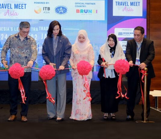 Menpar Dorong Kolaborasi Strategis Pariwisata Regional Melalui Travel Meet Asia 2026 Berita Perjalanan dan Pariwisata