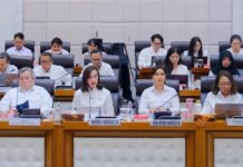 Rapat Kerja Kemenpar bersama Komisi VII: Pariwisata Indonesia Masih Tumbuh di Tengah Dinamika Global