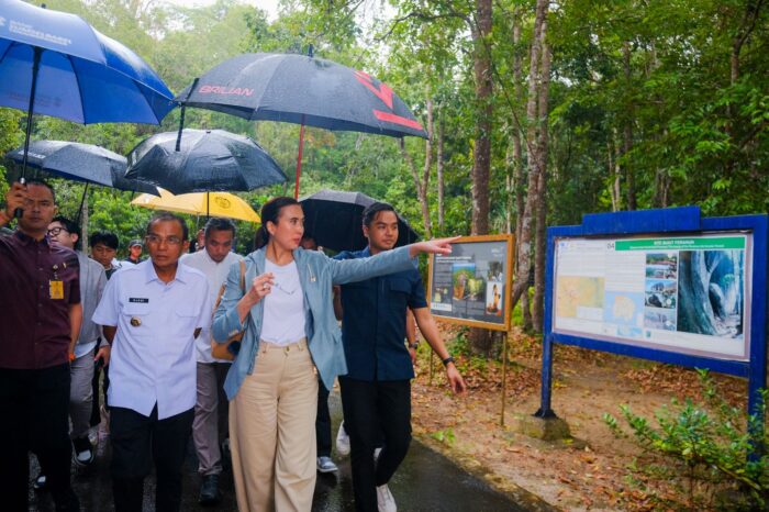 Menpar Perkuat Kesiapan Belitong Jelang Revalidasi UNESCO Global Geopark