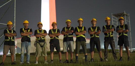 Simfoni Cahaya Merdeka: Remaja Jenius Usia 15 Tahun Siap Guncang Monas dengan Pyromusical Show Spektakuler Berita Perjalanan dan Pariwisata